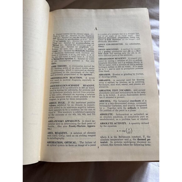 International Encyclopedia Of Chemical Science By D. Van Nostrand Company 1964 H - Picture 6 of 15